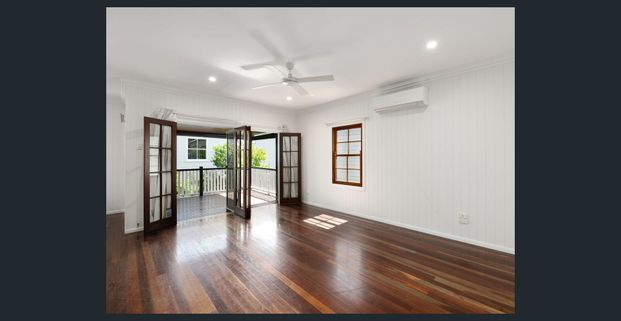 Charming Queenslander in Greenslopes’ Most Peaceful Pocket Within Brisbane State High Catchment - Photo 1