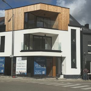 Appartement te huur in Hasselt voor € 1.120 met 1 slaapkamer - Photo 3