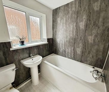 Tudor Road, Nuneaton - Photo 4