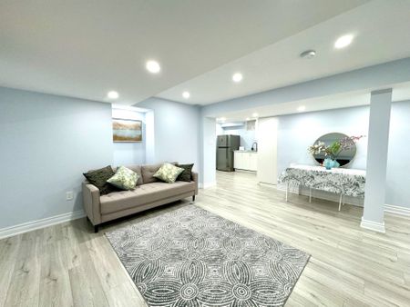 For Lease - 51 Cayton Crescent Unit# Lower, Bradford West Gwillimbury, Ontario - Photo 3