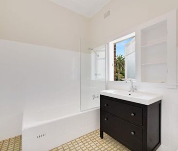 2/236 Raglan Street Mosman NSW 2088 - Photo 5