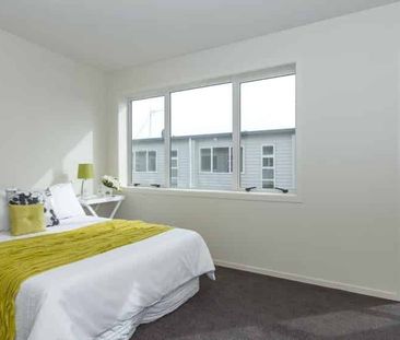 Sunny 3-bedroom townhouse for rent!! - Photo 4