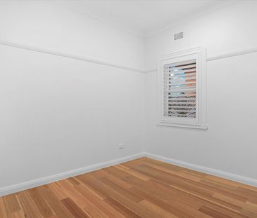 2/14 Hillcrest Avenue, Ashfield NSW 2131 - Apartment For Rent | Domain - Photo 2