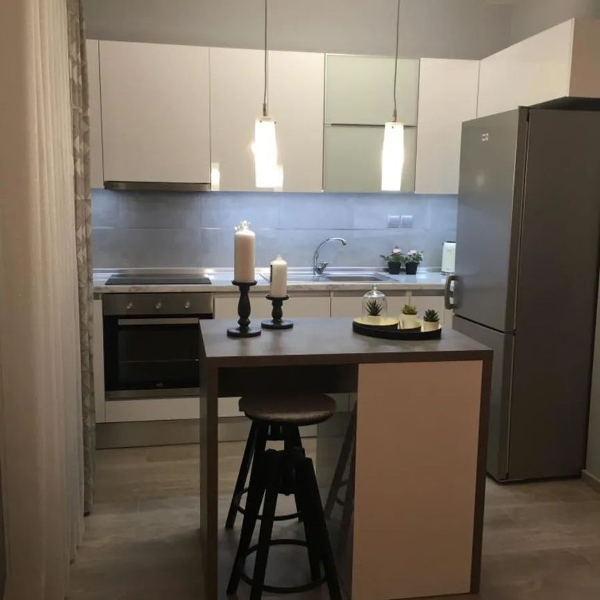 Studio/Γκαρσονιέρα για ενοικίαση Κέντρο (Χαριλάου) - Photo 1