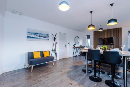 2 bedroom serviced apartment to rent - Photo 3