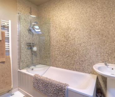 3 bedroom terraced house to rent - Photo 1