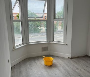 Room in a Shared House, Forest Road, E17 - Photo 4
