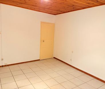 Location Appartement 2 pièces 42m² ST MAXIMIN LA STE BAUME 83470 - Photo 4