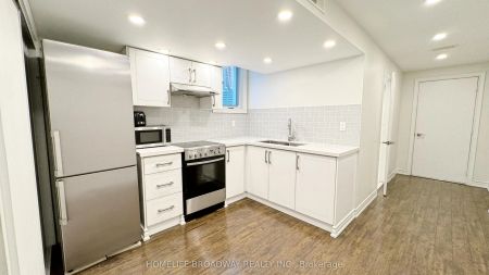 102 Orchard Hill Boulevard #lower - Photo 4