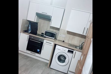 Studio Flat, Pinner Road, HA1 - Photo 5