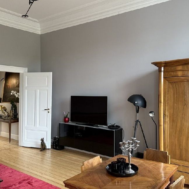 Topmöblierte ‚Bel Etage‘ in bester Lage der Bonner Südstadt - Photo 1