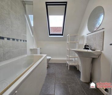 16 The Firs, Jordanstown, Newtownabbey, BT37 0SF - Photo 4