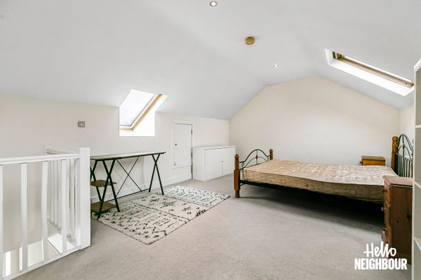 Tremadoc Road - Photo 1