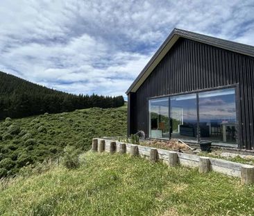 Hilltop haven - Photo 1