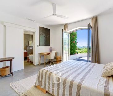 LOCATION SAISONNIÈRE - SAINTE-MAXIME - LA NARTELLE - VILLA 7 CHAMBRES - Photo 2