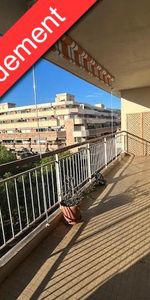 Location Appartement 3 pièces 81m² NICE 06300 - Photo 4