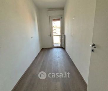 Trilocale in Affitto in Via Pellegrino Rossi 15 a Milano - Photo 3