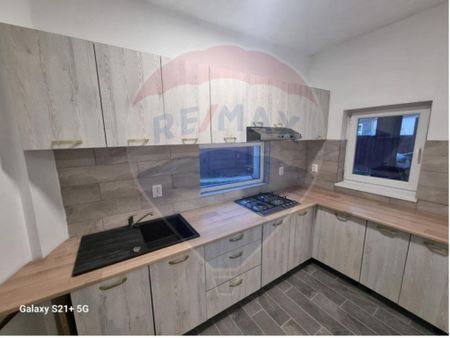 Casă de închiriat–ideală cazare personal muncitor sa... - Fotografie 4