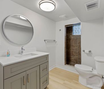 For Lease - 902 Donovan Crescent Unit# Lower, Whitby, Ontario - Photo 1