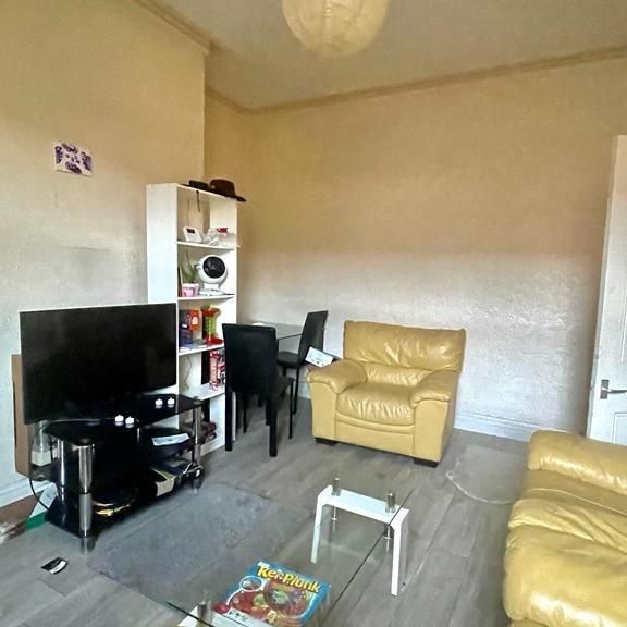 2 bedroom house to rent - Photo 1