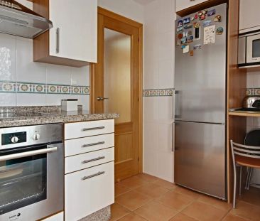2-bedroom apartment for rent in Orihuela, perfect for professionals. - Photo 1