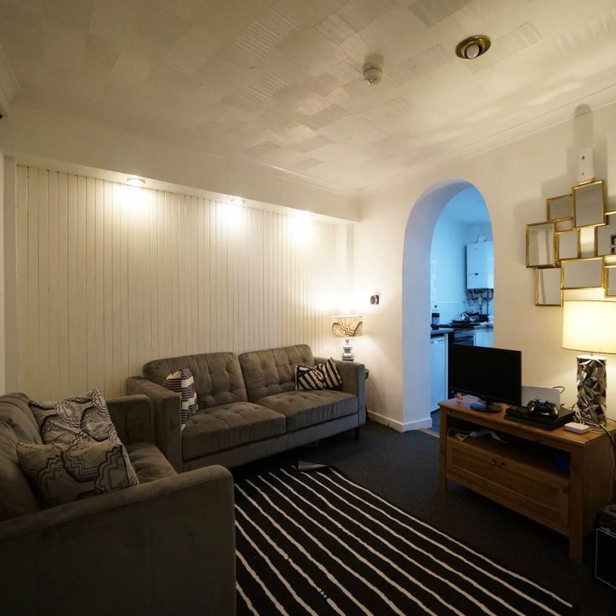 36 Victoria Street - Photo 1