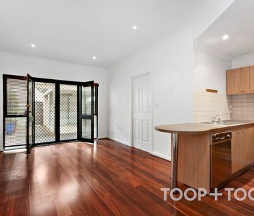 Two bedroom Two bathroom townhouse in Norwood - Photo 6