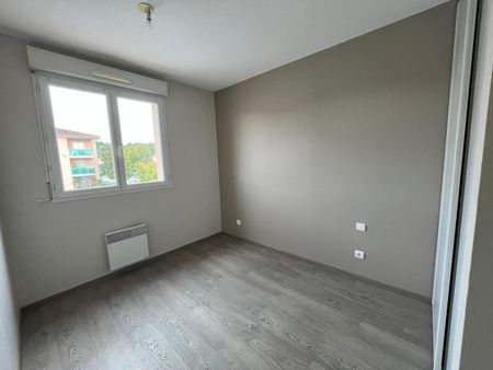 Location Appartement 3 pièces 66m² ST JUERY 81160 - Photo 4