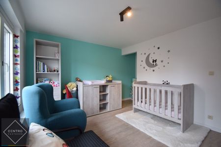 Volledig gerenoveerde woning met 3 slpks en leuke tuin! - Foto 5