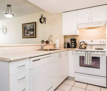 Rue De Bullion - Photo 5