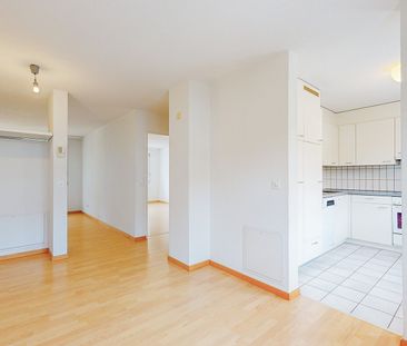 2.5 Zimmerwohnung in Pfungen - Photo 3