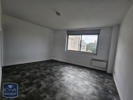 Location Appartement 1 pièce 25m² POITIERS 86000 - Photo 1