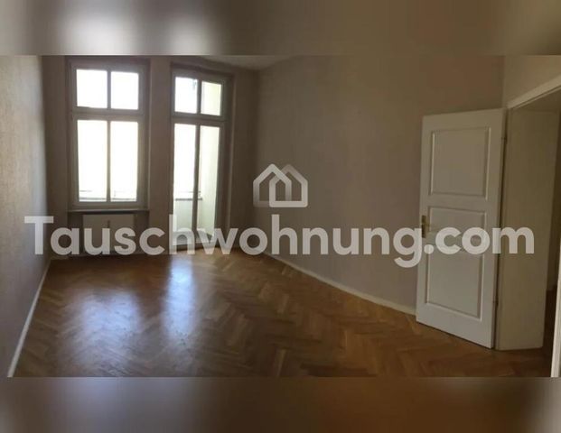 TAUSCHWOHNUNG geräumige 2-Zimmer-Altbauwohnung mit Balkon+Fischgrätparkett - Foto 1