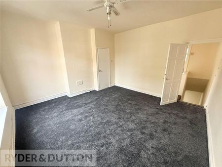 2 bedroom end of terrace house to rent - Photo 5