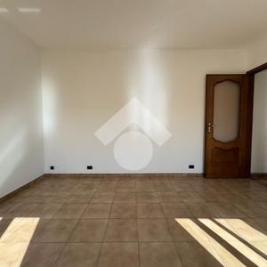 Quadrilocale in affitto - Photo 2