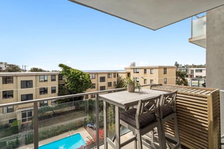 Renovated East Facing Apartment Minutes to Diamond Bay Reserve - Photo 3