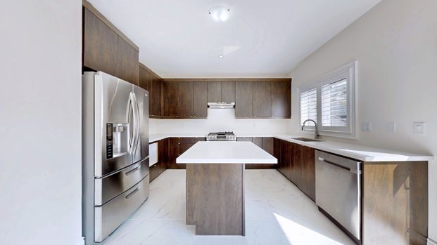 For Lease - 156 Muirfield Drive, Barrie, Ontario - Photo 1