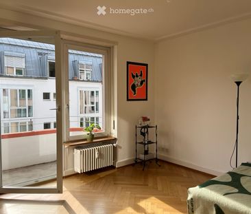 Sonnendurchflutete 1-Zimmer-Wohnung mit grossem Balkon im Iselin Quartier - Photo 1