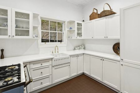 Single Level Home in a Prized Pocket - Photo 3