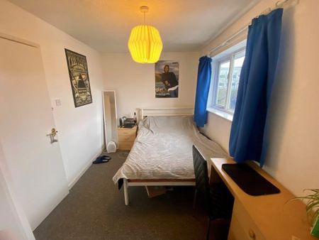 £153 pppw pppw 6 Heron Drive, Lenton, Property for rent - Photo 2