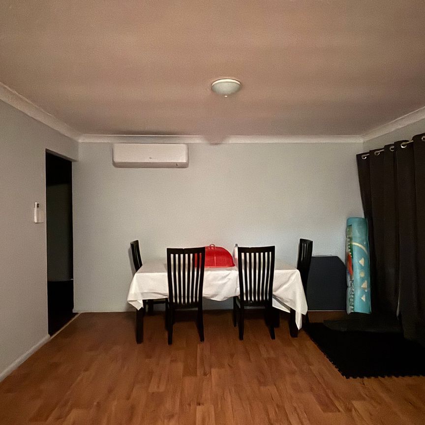 Caboolture - Photo 1