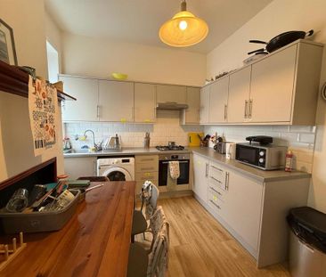 House share to rent - Photo 1