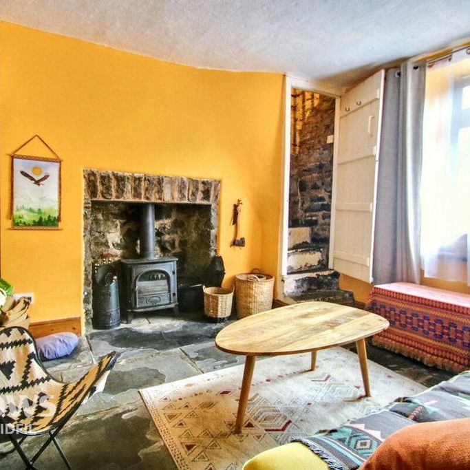 2 bedroom terraced house to rent - Photo 1