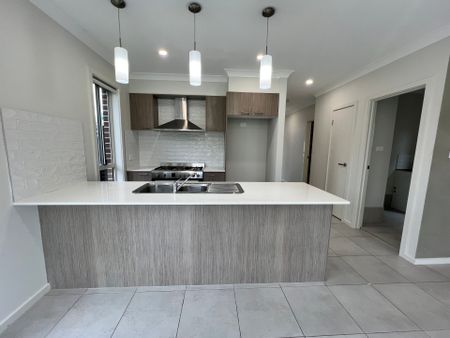 Comfortable Living - Photo 2