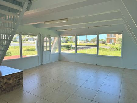 174 Penguins Head Road, 2540, Culburra Beach Nsw - Photo 4