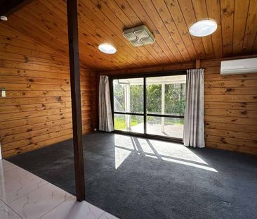 house with a view - Photo 1