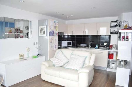 The Heart Mediacityuk, Blue, Salford, M50 - Photo 2