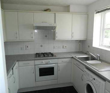 2 bedroom maisonette to rent - Photo 3