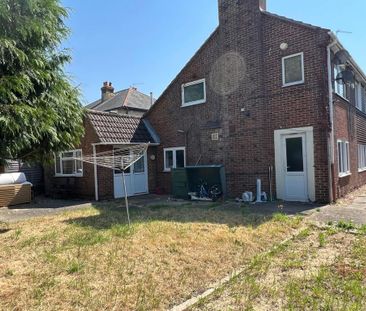 Studio to rent - Photo 6