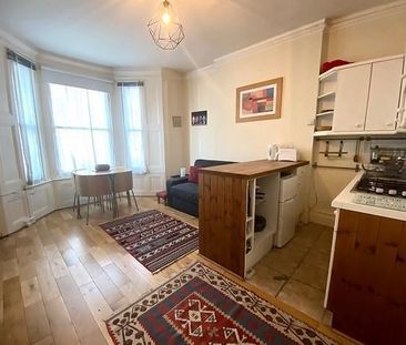 1 bedroom ground floor flat to rent - Photo 5